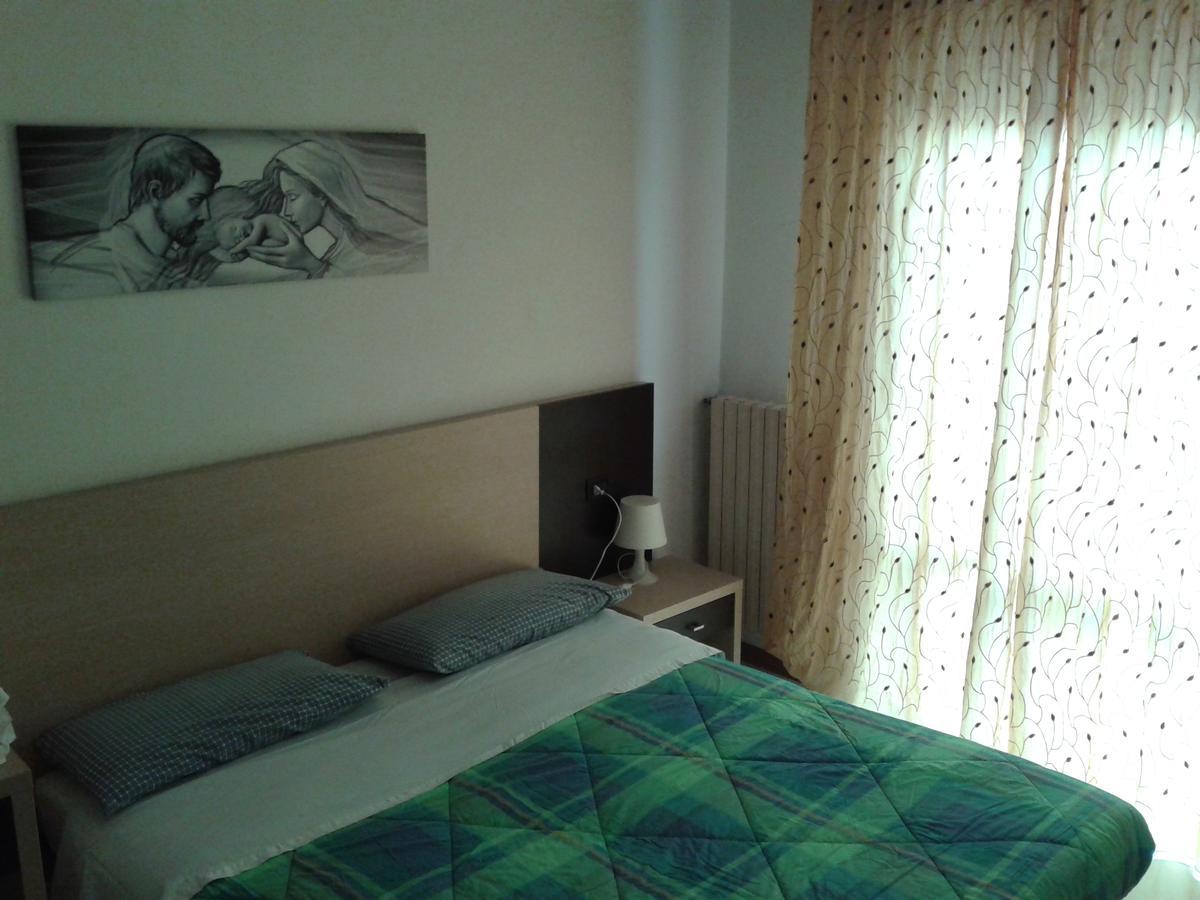Residence Monaco Appartamenti Rimini Room photo